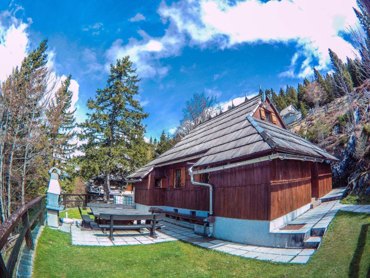 Stahovica Velika Planina Chalet Slovenka מראה חיצוני תמונה