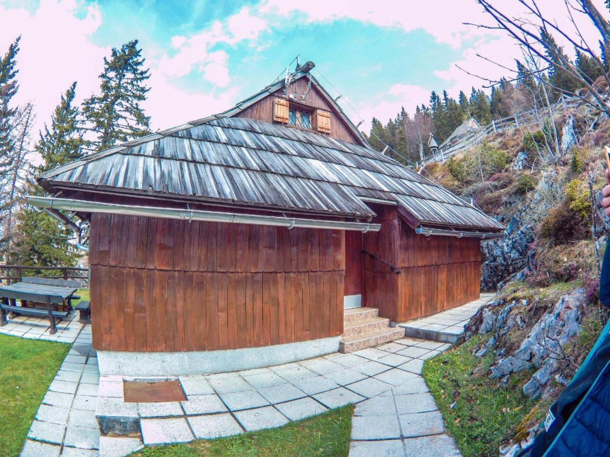 Stahovica Velika Planina Chalet Slovenka מראה חיצוני תמונה